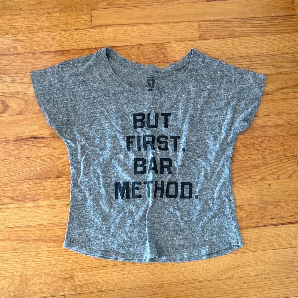 The Bar Method T-Shirt M